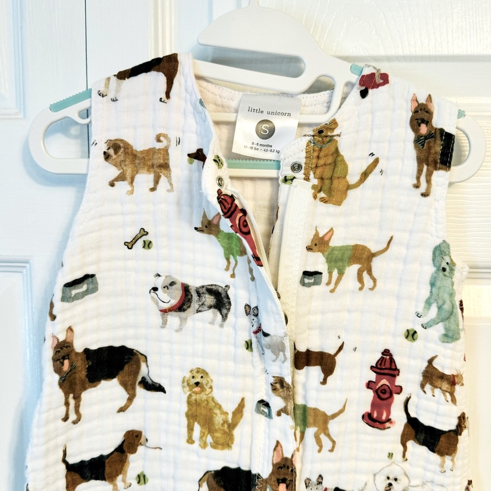 Little Unicorn Cotton Muslin Sleep Bag - Woof - EUC - Size Small